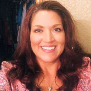 Meet your Posher, Teddye